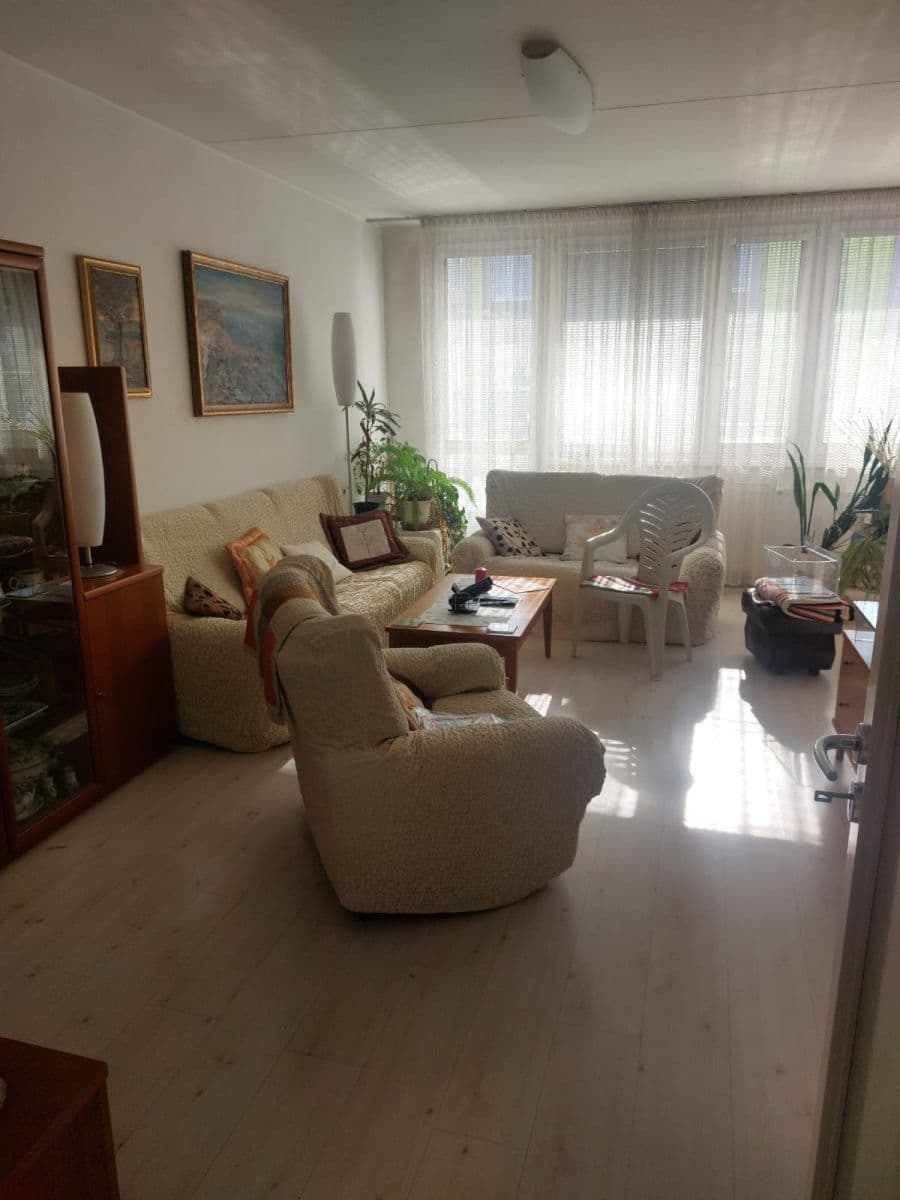 Predaj bytu 3-izbový 77 m², Travná, Praha, Praha Predaj bytu 3-izbový 77 m², Travná, Praha, Praha