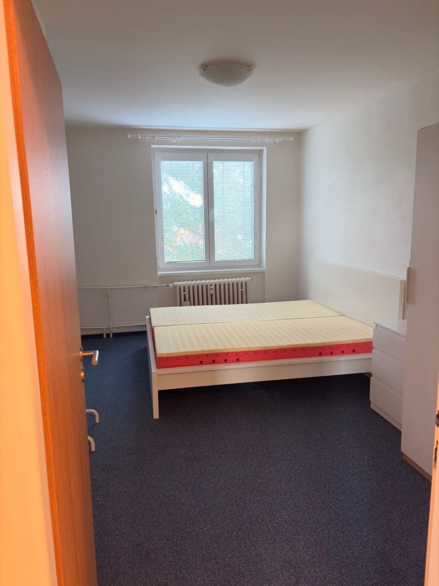 Prenájom bytu 3-izbový 65 m², Myslivečkova, Praha, Praha Prenájom bytu 3-izbový 65 m², Myslivečkova, Praha, Praha