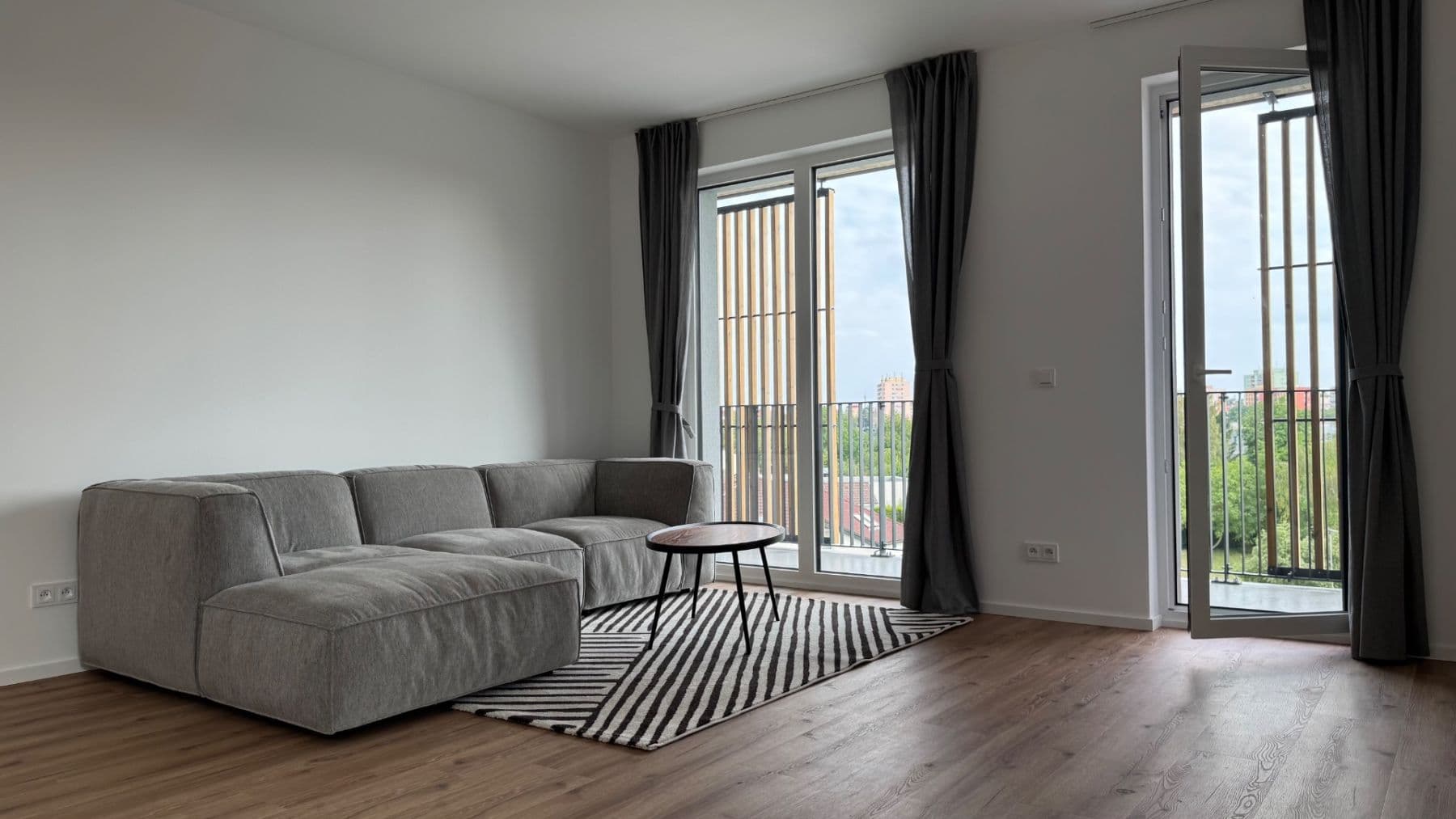 Prenájom bytu 2-izbový 56 m², U Engerthu, Kladno, Středočeský kraj Prenájom bytu 2-izbový 56 m², U Engerthu, Kladno, Středočeský kraj