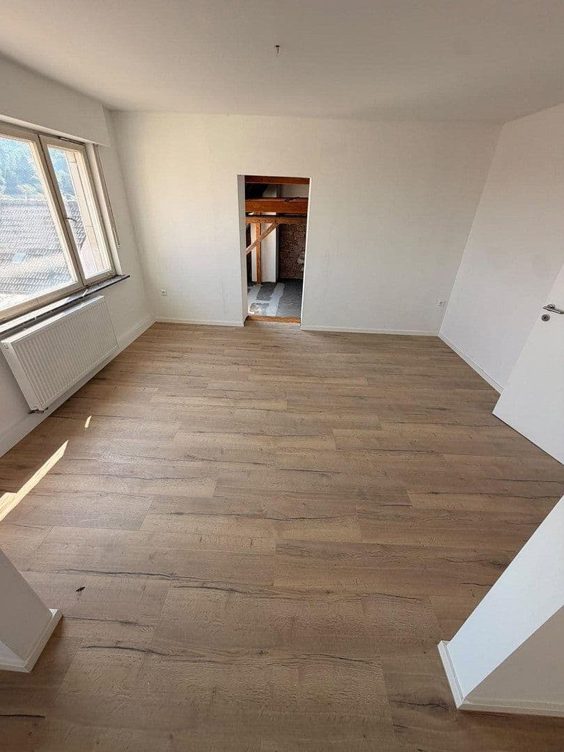 Predaj domu 145 m², pozemok 300 m², Totenkopfstr, Sankt Martin, Porýnie-Falcko Predaj domu 145 m², pozemok 300 m², Totenkopfstr, Sankt Martin, Porýnie-Falcko