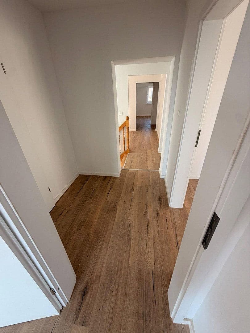 Predaj domu 145 m², pozemok 300 m², Totenkopfstr, Sankt Martin, Porýnie-Falcko Predaj domu 145 m², pozemok 300 m², Totenkopfstr, Sankt Martin, Porýnie-Falcko