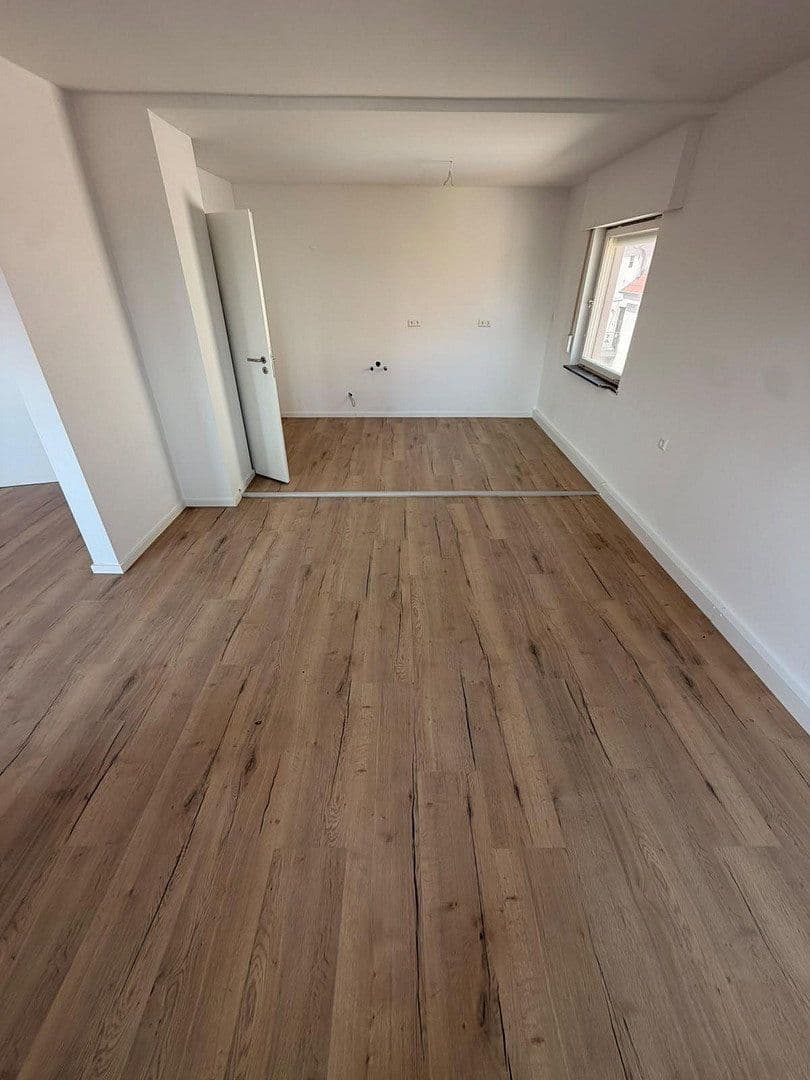 Predaj domu 145 m², pozemok 300 m², Totenkopfstr, Sankt Martin, Porýnie-Falcko Predaj domu 145 m², pozemok 300 m², Totenkopfstr, Sankt Martin, Porýnie-Falcko