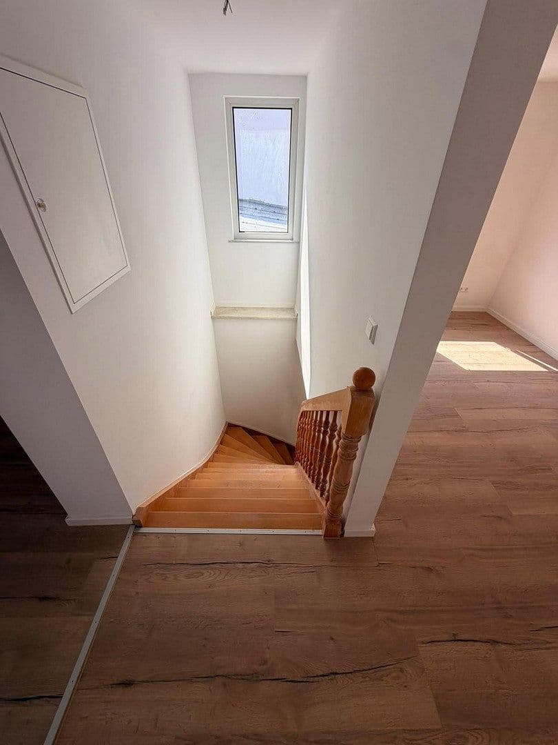 Predaj domu 145 m², pozemok 300 m², Totenkopfstr, Sankt Martin, Porýnie-Falcko Predaj domu 145 m², pozemok 300 m², Totenkopfstr, Sankt Martin, Porýnie-Falcko