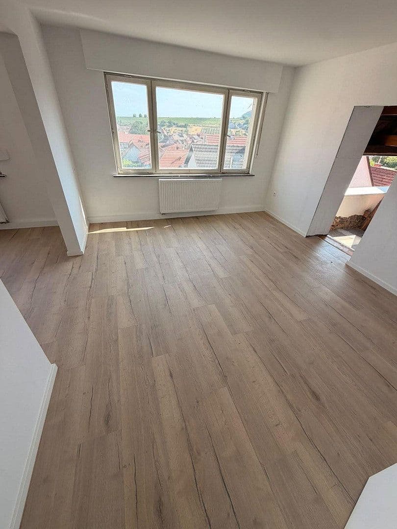 Predaj domu 145 m², pozemok 300 m², Totenkopfstr, Sankt Martin, Porýnie-Falcko Predaj domu 145 m², pozemok 300 m², Totenkopfstr, Sankt Martin, Porýnie-Falcko