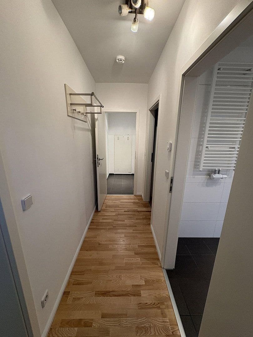 Prenájom bytu 2-izbový 72 m², Grünauer Straße 60, Berlin, Berlín Prenájom bytu 2-izbový 72 m², Grünauer Straße 60, Berlin, Berlín