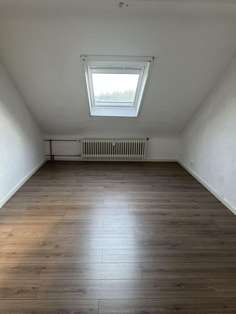 Prenájom bytu 3-izbový 45 m², Babenhausen, Hesensko Prenájom bytu 3-izbový 45 m², Babenhausen, Hesensko