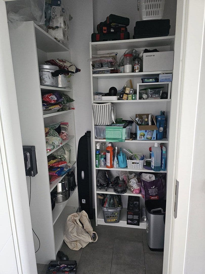 Prenájom domu 170 m², pozemok 350 m², Sehnde, Dolné Sasko Prenájom domu 170 m², pozemok 350 m², Sehnde, Dolné Sasko