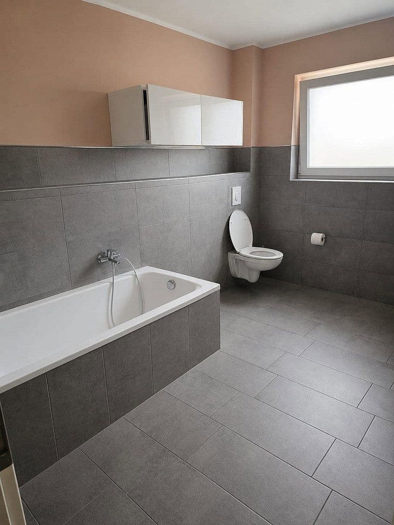 Prenájom domu 170 m², pozemok 350 m², Sehnde, Dolné Sasko Prenájom domu 170 m², pozemok 350 m², Sehnde, Dolné Sasko