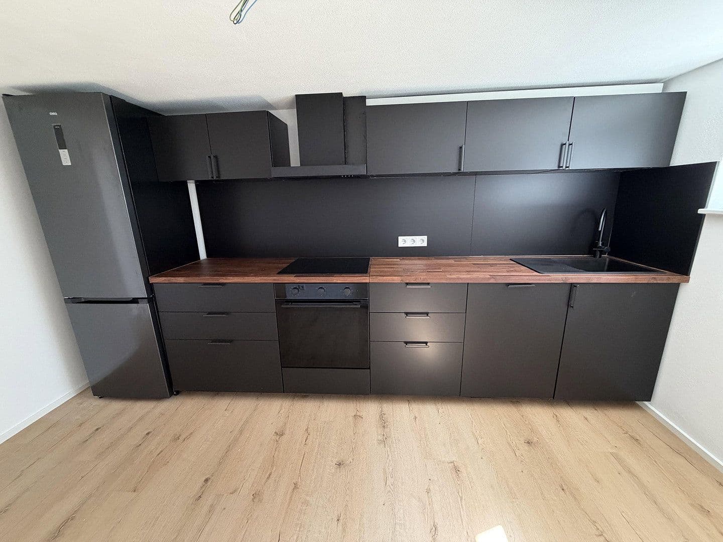 Prenájom bytu 3-izbový 68 m², Ingolstadt, Bavorsko Prenájom bytu 3-izbový 68 m², Ingolstadt, Bavorsko