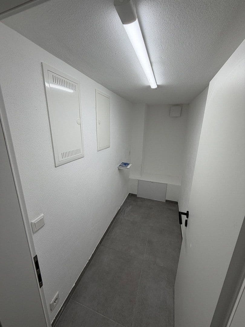 Prenájom bytu 3-izbový 68 m², Ingolstadt, Bavorsko Prenájom bytu 3-izbový 68 m², Ingolstadt, Bavorsko