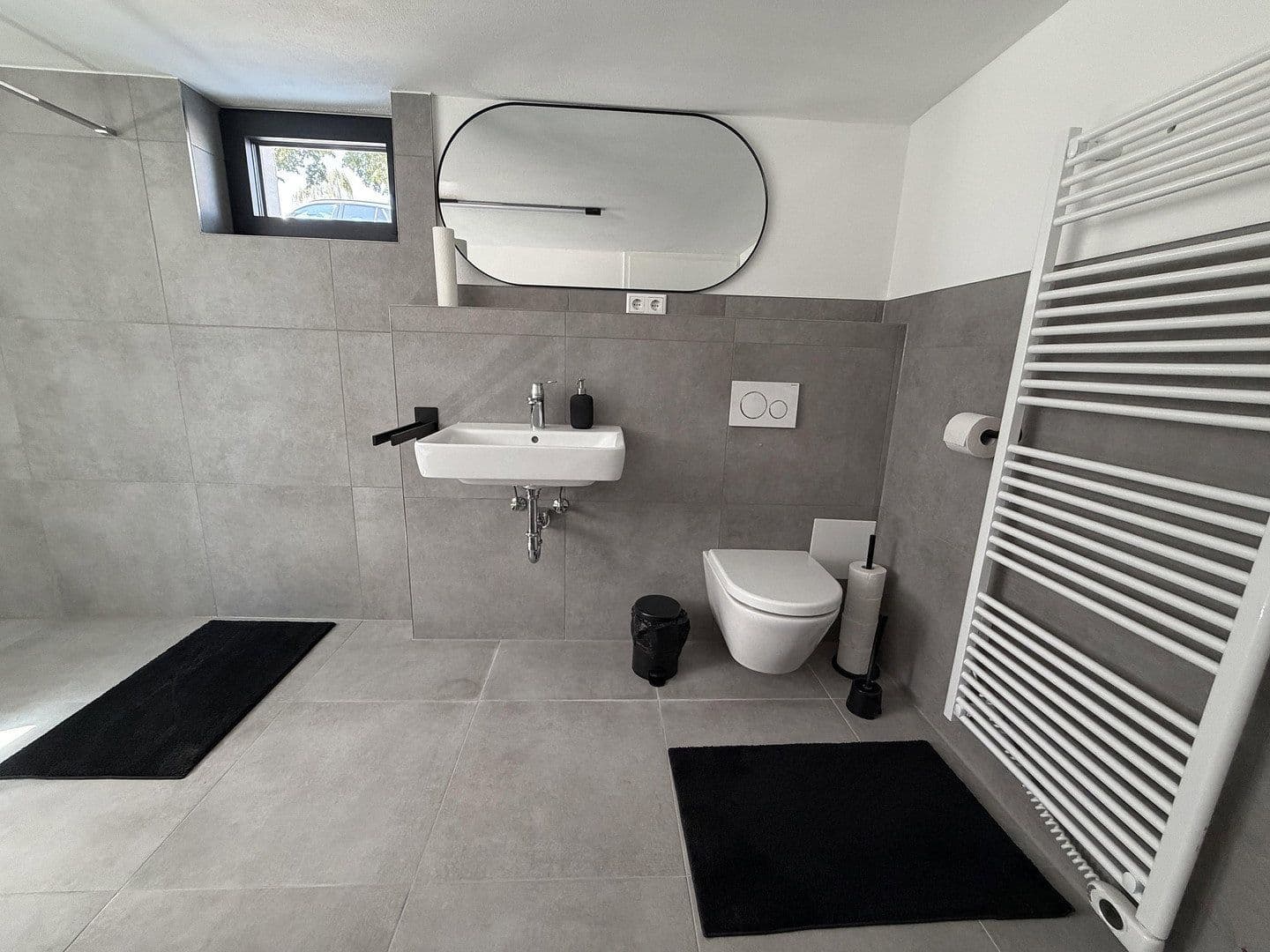 Prenájom bytu 3-izbový 68 m², Ingolstadt, Bavorsko Prenájom bytu 3-izbový 68 m², Ingolstadt, Bavorsko