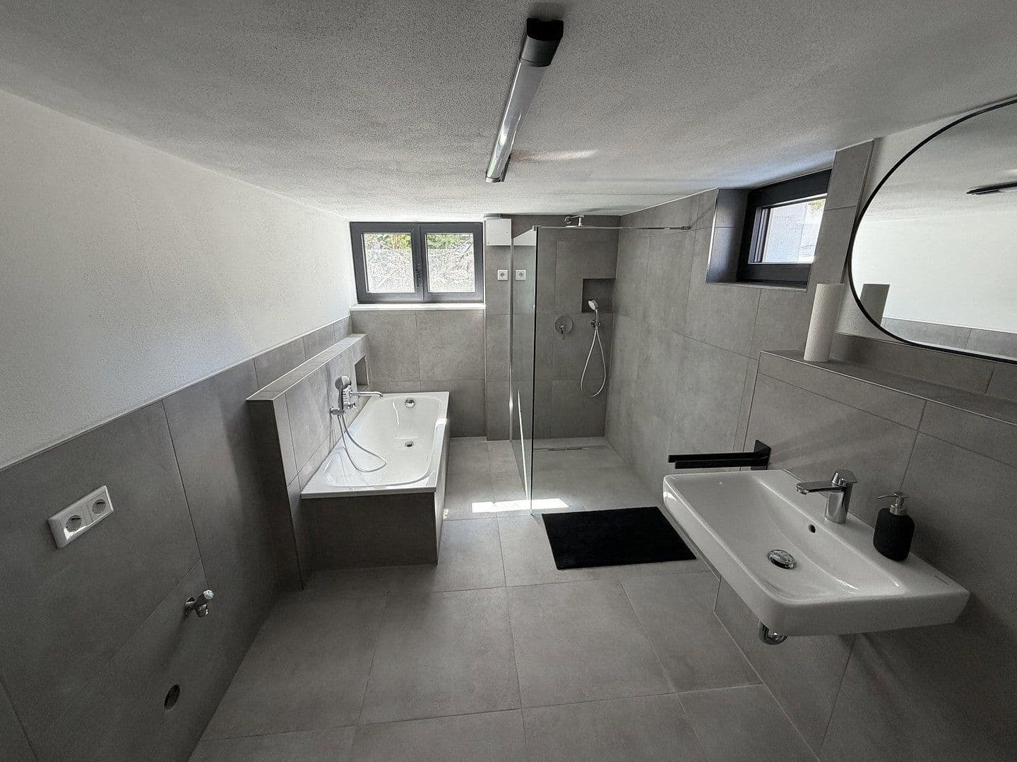 Prenájom bytu 3-izbový 68 m², Ingolstadt, Bavorsko Prenájom bytu 3-izbový 68 m², Ingolstadt, Bavorsko