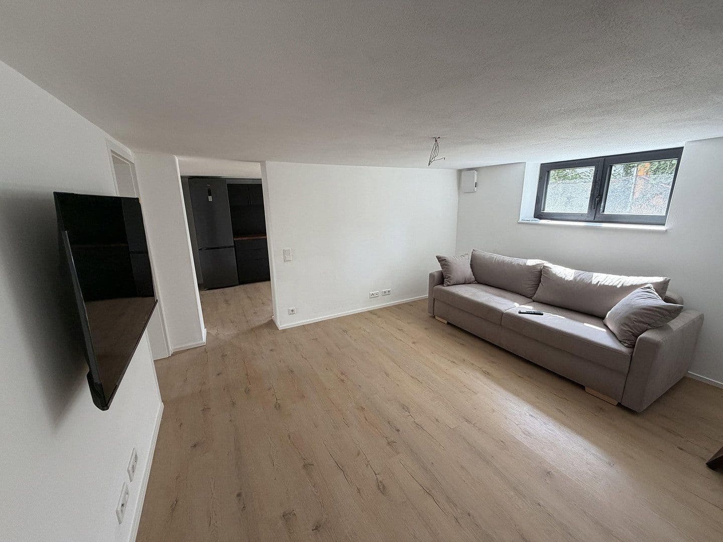 Prenájom bytu 3-izbový 68 m², Ingolstadt, Bavorsko Prenájom bytu 3-izbový 68 m², Ingolstadt, Bavorsko