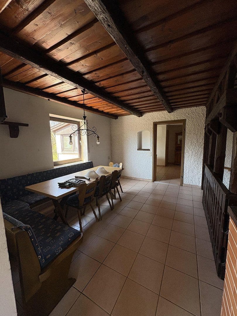 Predaj domu 245 m², pozemok 1.360 m², Ruhstorf a.d.Rott, Bavorsko Predaj domu 245 m², pozemok 1.360 m², Ruhstorf a.d.Rott, Bavorsko