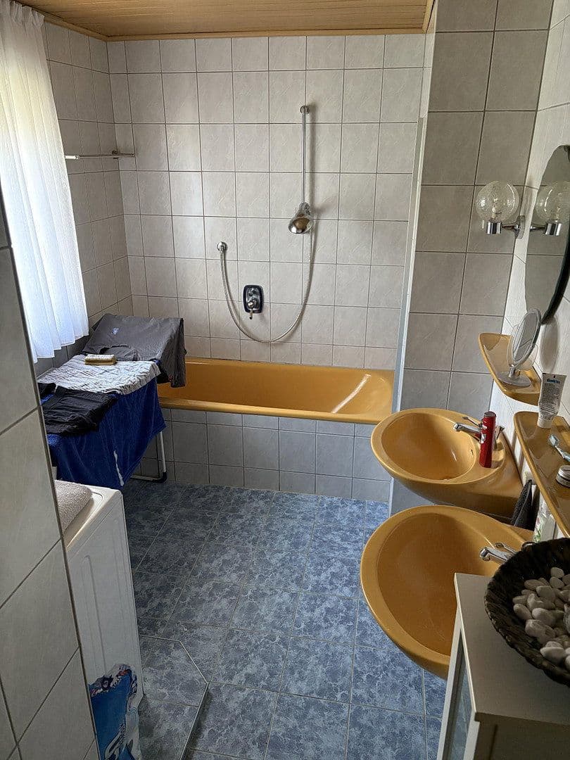 Predaj domu 245 m², pozemok 1.360 m², Ruhstorf a.d.Rott, Bavorsko Predaj domu 245 m², pozemok 1.360 m², Ruhstorf a.d.Rott, Bavorsko