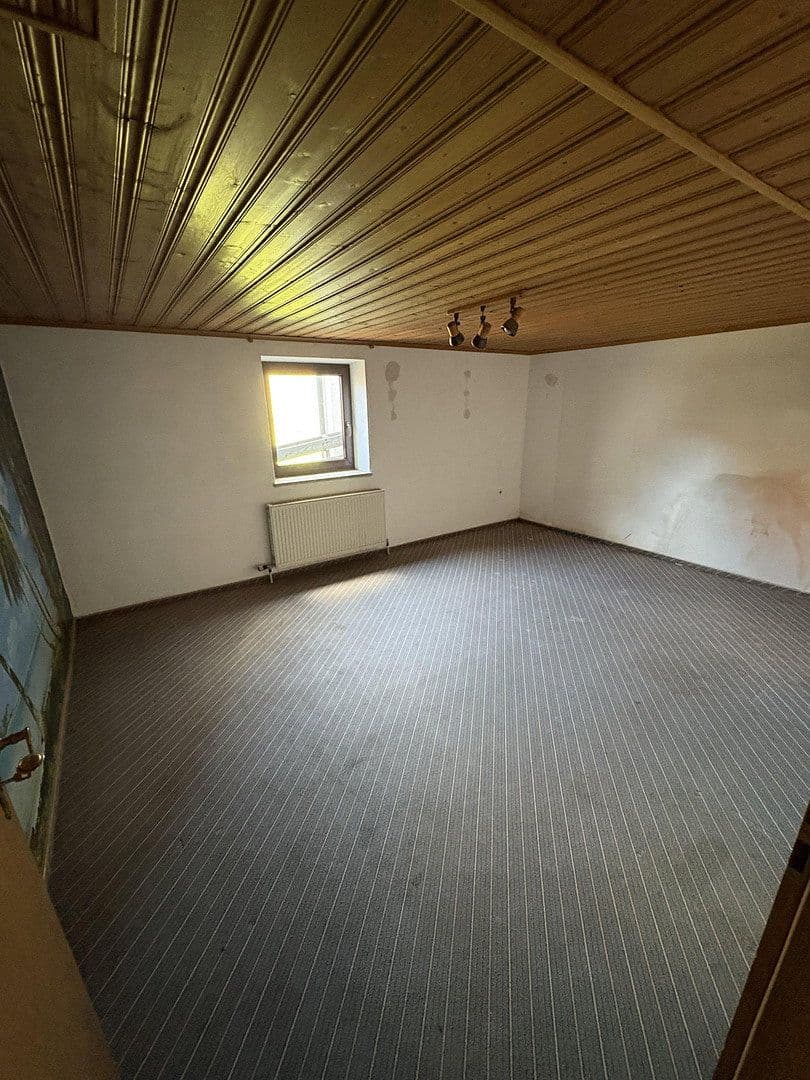 Predaj domu 245 m², pozemok 1.360 m², Ruhstorf a.d.Rott, Bavorsko Predaj domu 245 m², pozemok 1.360 m², Ruhstorf a.d.Rott, Bavorsko