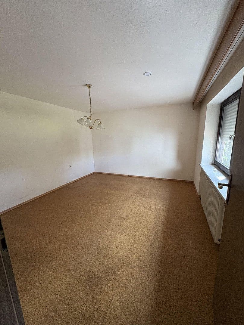Predaj domu 245 m², pozemok 1.360 m², Ruhstorf a.d.Rott, Bavorsko Predaj domu 245 m², pozemok 1.360 m², Ruhstorf a.d.Rott, Bavorsko