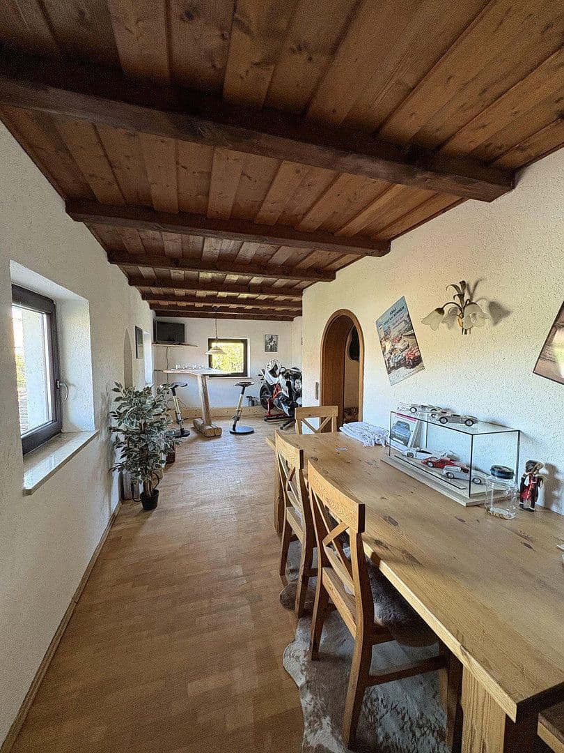 Predaj domu 245 m², pozemok 1.360 m², Ruhstorf a.d.Rott, Bavorsko Predaj domu 245 m², pozemok 1.360 m², Ruhstorf a.d.Rott, Bavorsko