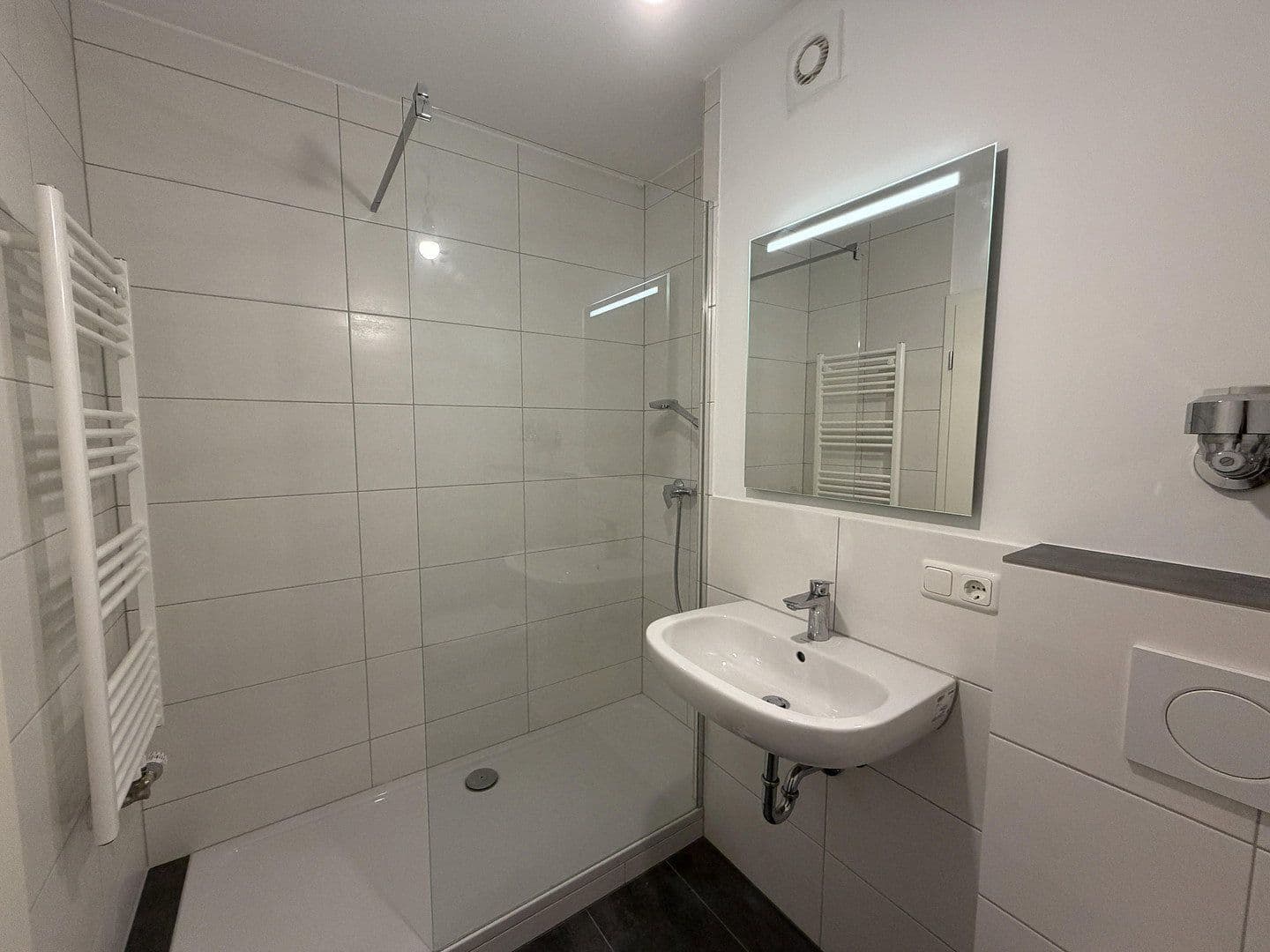 Prenájom bytu 3-izbový 80 m², Am Sportfeld 7, Mainz Gonsenheim, Porýnie-Falcko Prenájom bytu 3-izbový 80 m², Am Sportfeld 7, Mainz Gonsenheim, Porýnie-Falcko