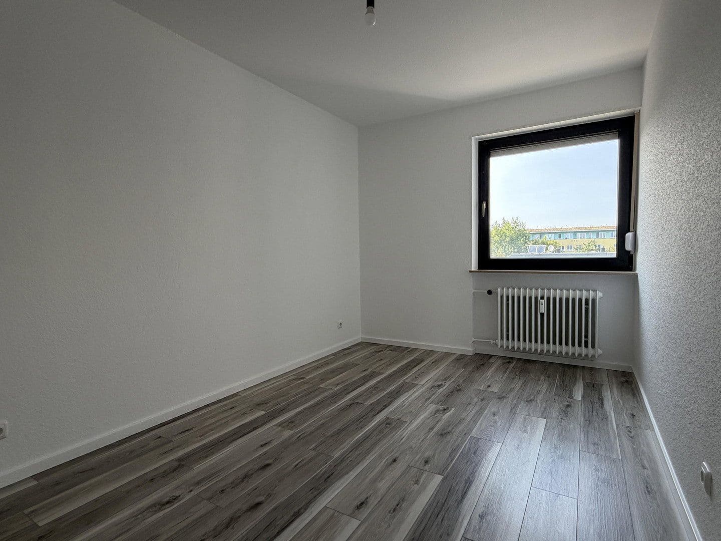 Prenájom bytu 3-izbový 80 m², Am Sportfeld 7, Mainz Gonsenheim, Porýnie-Falcko Prenájom bytu 3-izbový 80 m², Am Sportfeld 7, Mainz Gonsenheim, Porýnie-Falcko