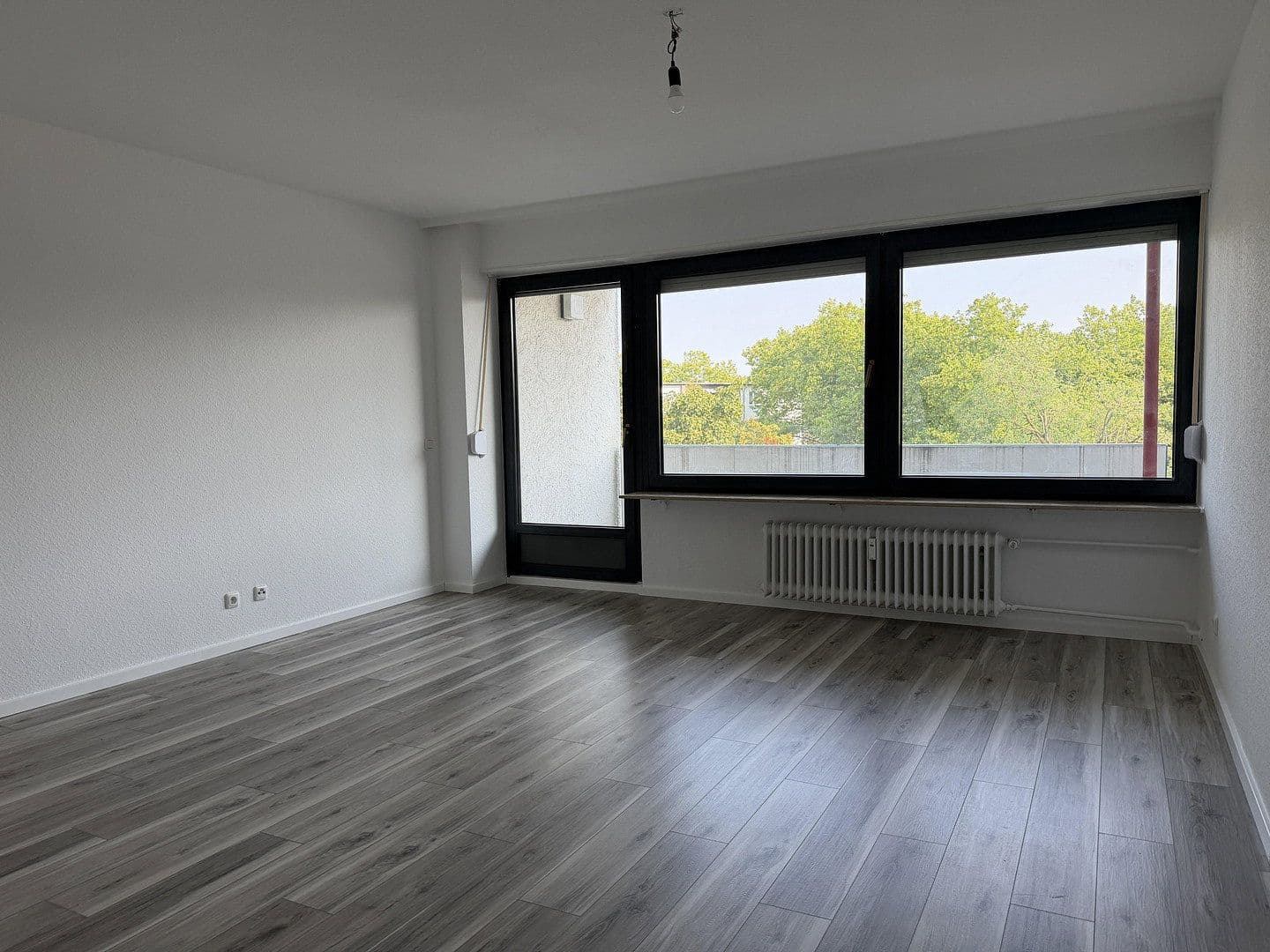 Prenájom bytu 3-izbový 80 m², Am Sportfeld 7, Mainz Gonsenheim, Porýnie-Falcko Prenájom bytu 3-izbový 80 m², Am Sportfeld 7, Mainz Gonsenheim, Porýnie-Falcko