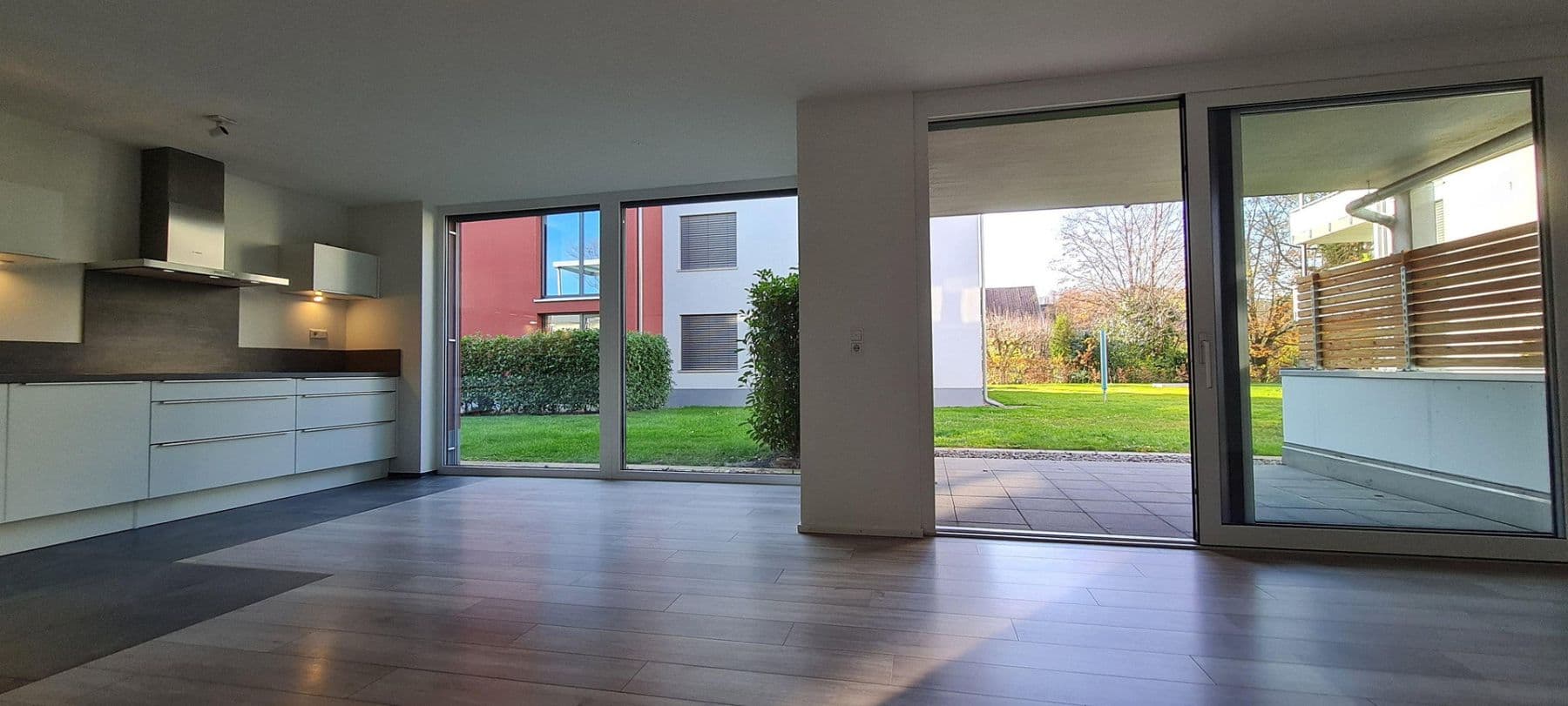 Prenájom bytu 3-izbový 87 m², Am Bahndamm 1, Bad Säckingen, Bádensko-Wurttembersko Prenájom bytu 3-izbový 87 m², Am Bahndamm 1, Bad Säckingen, Bádensko-Wurttembersko
