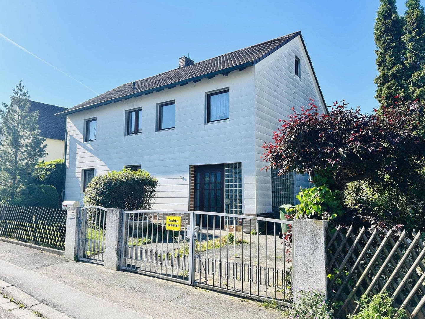 Predaj domu 159 m², pozemok 529 m², Flurstraße 1a, Stein, Bavorsko Predaj domu 159 m², pozemok 529 m², Flurstraße 1a, Stein, Bavorsko