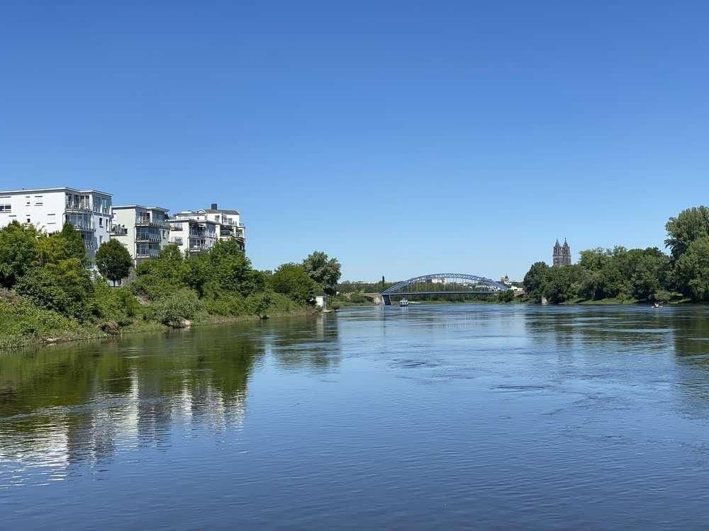 Prenájom bytu 4-izbový 123 m², Thiemstraße 10, Magdeburg, Sasko-Anhaltsko Prenájom bytu 4-izbový 123 m², Thiemstraße 10, Magdeburg, Sasko-Anhaltsko