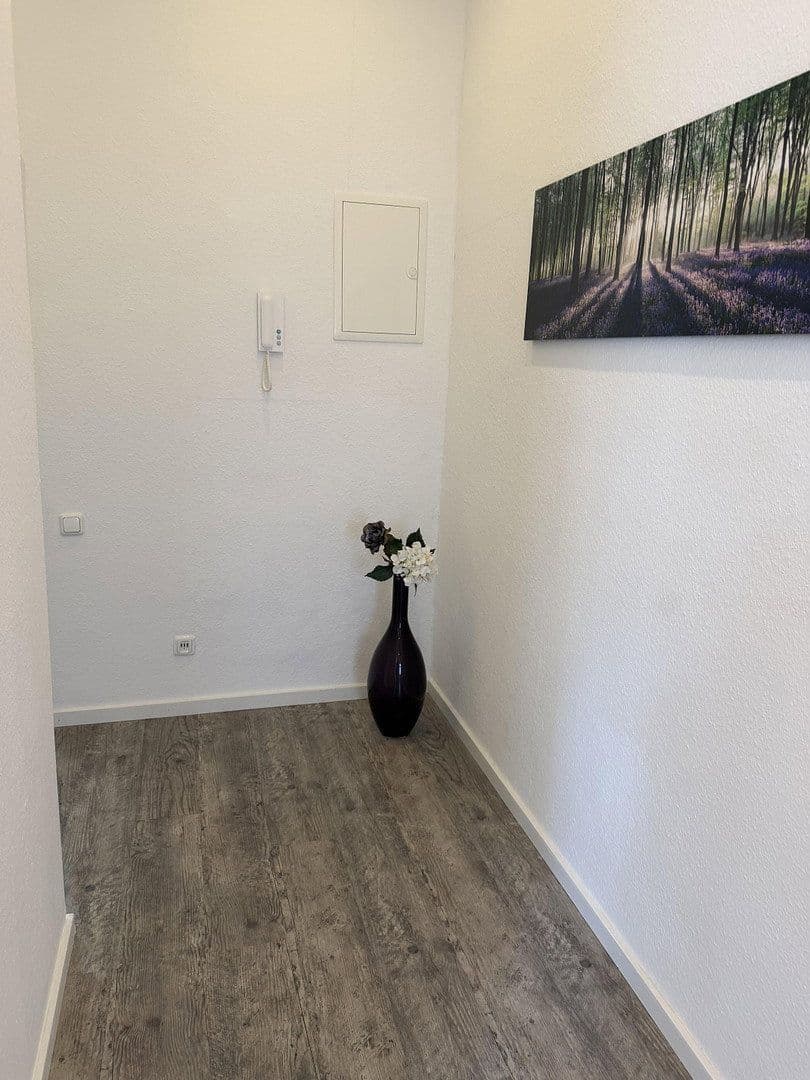 Prenájom bytu 2-izbový 60 m², Röhrenstraße 1, Düsseldorf, Severné Porýnie - Westfálsko Prenájom bytu 2-izbový 60 m², Röhrenstraße 1, Düsseldorf, Severné Porýnie - Westfálsko