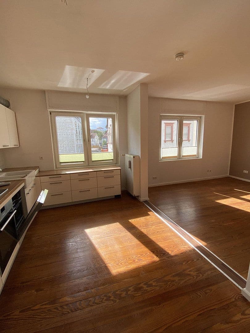 Predaj domu 306 m², pozemok 360 m², Armbruststraße 23, Speyer, Porýnie-Falcko Predaj domu 306 m², pozemok 360 m², Armbruststraße 23, Speyer, Porýnie-Falcko