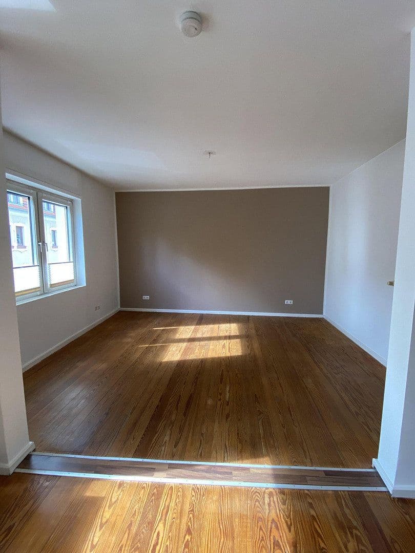 Predaj domu 306 m², pozemok 360 m², Armbruststraße 23, Speyer, Porýnie-Falcko Predaj domu 306 m², pozemok 360 m², Armbruststraße 23, Speyer, Porýnie-Falcko