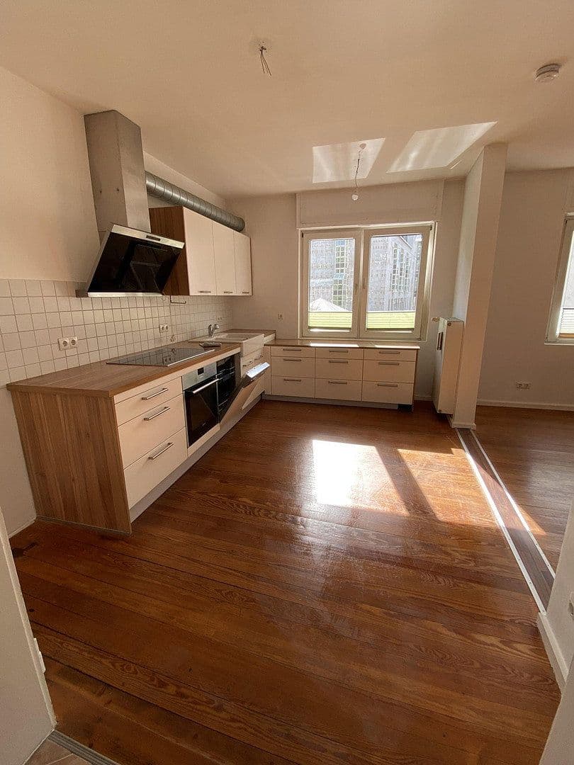 Predaj domu 306 m², pozemok 360 m², Armbruststraße 23, Speyer, Porýnie-Falcko Predaj domu 306 m², pozemok 360 m², Armbruststraße 23, Speyer, Porýnie-Falcko