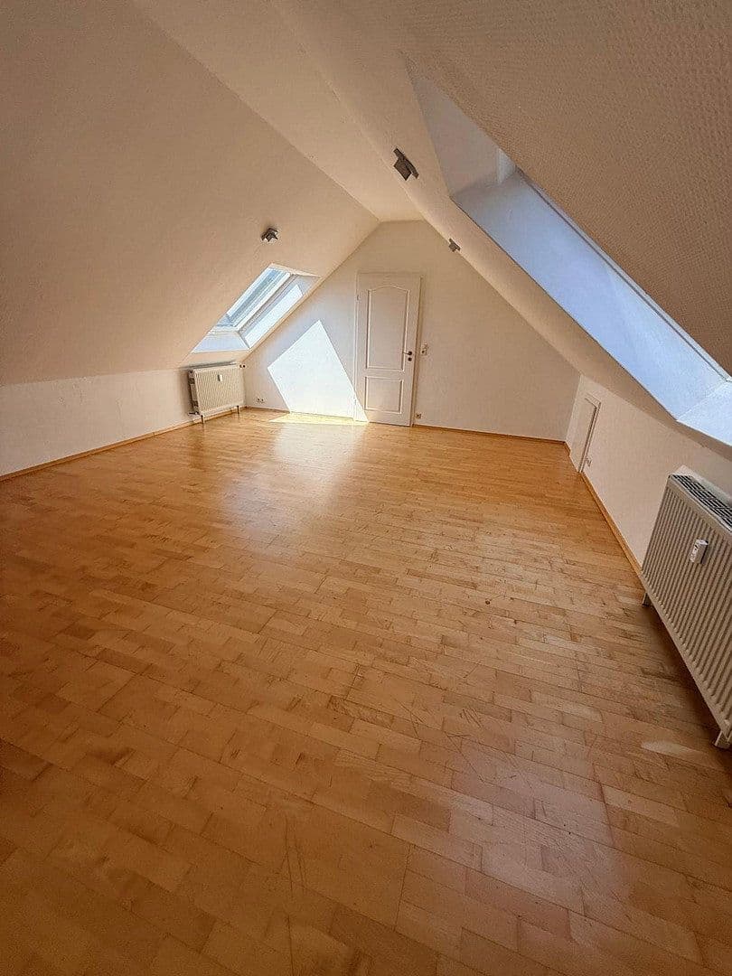 Predaj bytu 2-izbový 60 m², Max-Zenger-Str. 12, München, Bavorsko Predaj bytu 2-izbový 60 m², Max-Zenger-Str. 12, München, Bavorsko