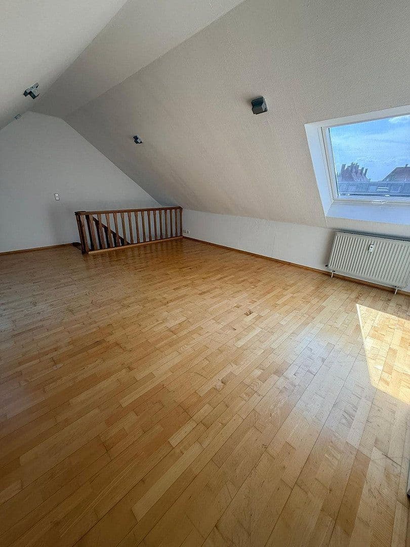 Predaj bytu 2-izbový 60 m², Max-Zenger-Str. 12, München, Bavorsko Predaj bytu 2-izbový 60 m², Max-Zenger-Str. 12, München, Bavorsko