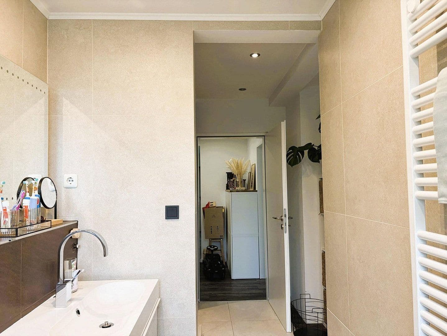 Predaj bytu 4-izbový 113 m², Essen, Severné Porýnie - Westfálsko Predaj bytu 4-izbový 113 m², Essen, Severné Porýnie - Westfálsko