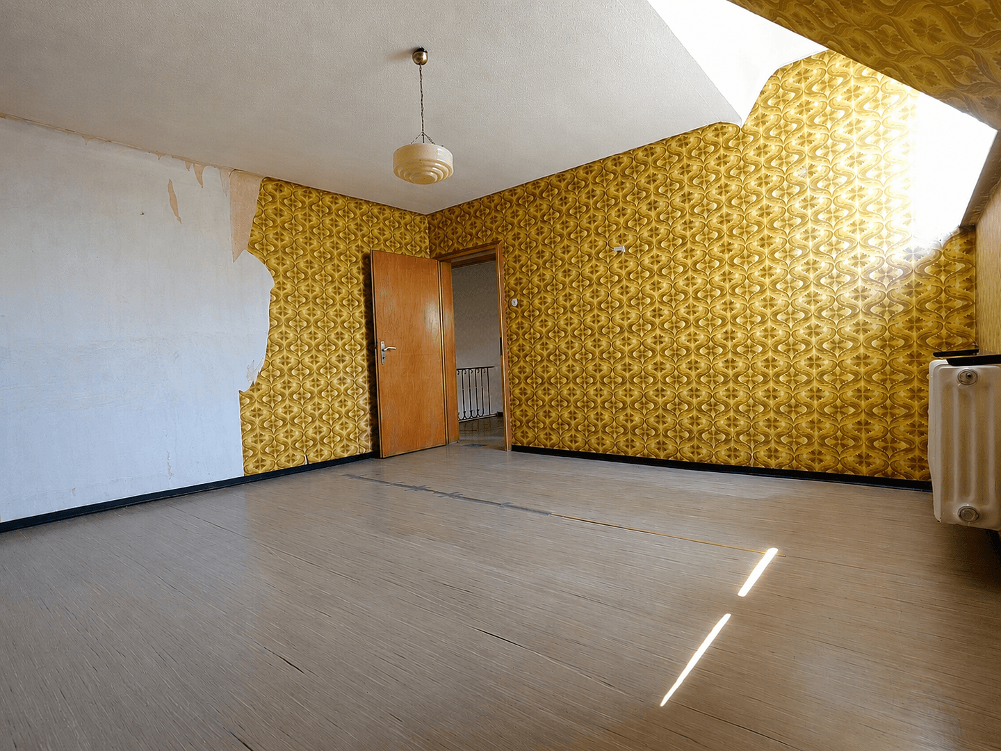 Predaj domu 235 m², pozemok 576 m², Schonstraße 3, Ensdorf/Saar, Sársko Predaj domu 235 m², pozemok 576 m², Schonstraße 3, Ensdorf/Saar, Sársko