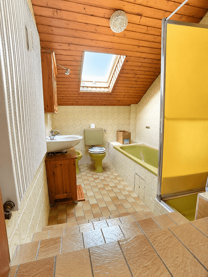 Predaj domu 235 m², pozemok 576 m², Schonstraße 3, Ensdorf/Saar, Sársko Predaj domu 235 m², pozemok 576 m², Schonstraße 3, Ensdorf/Saar, Sársko