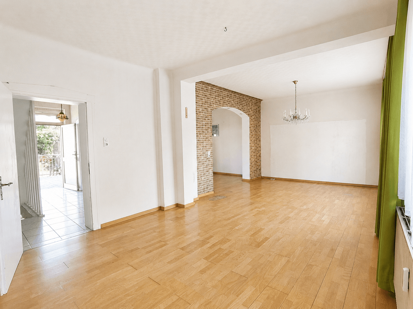 Predaj domu 235 m², pozemok 576 m², Schonstraße 3, Ensdorf/Saar, Sársko Predaj domu 235 m², pozemok 576 m², Schonstraße 3, Ensdorf/Saar, Sársko