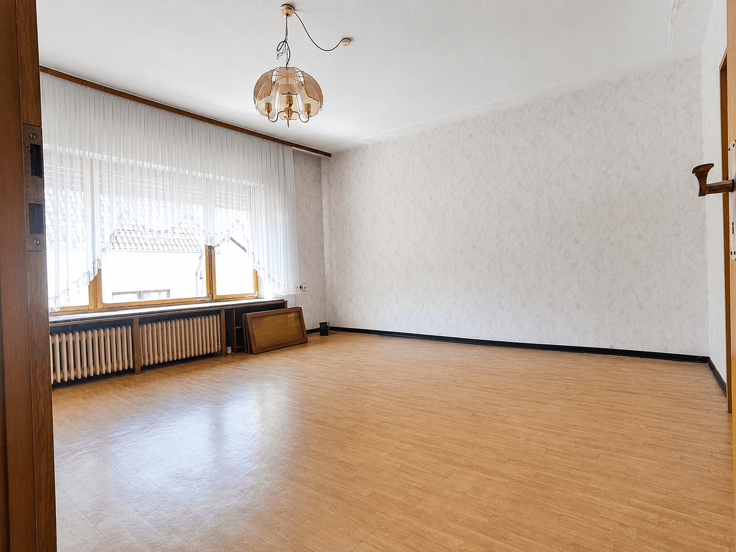Predaj domu 235 m², pozemok 576 m², Schonstraße 3, Ensdorf/Saar, Sársko Predaj domu 235 m², pozemok 576 m², Schonstraße 3, Ensdorf/Saar, Sársko