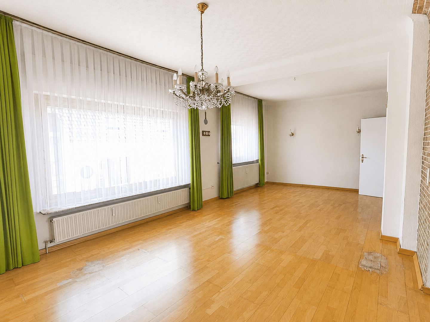 Predaj domu 235 m², pozemok 576 m², Schonstraße 3, Ensdorf/Saar, Sársko Predaj domu 235 m², pozemok 576 m², Schonstraße 3, Ensdorf/Saar, Sársko