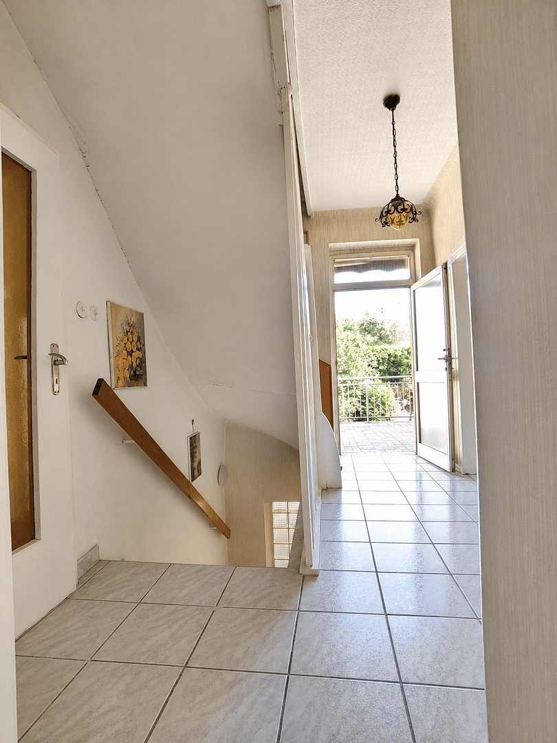 Predaj domu 235 m², pozemok 576 m², Schonstraße 3, Ensdorf/Saar, Sársko Predaj domu 235 m², pozemok 576 m², Schonstraße 3, Ensdorf/Saar, Sársko