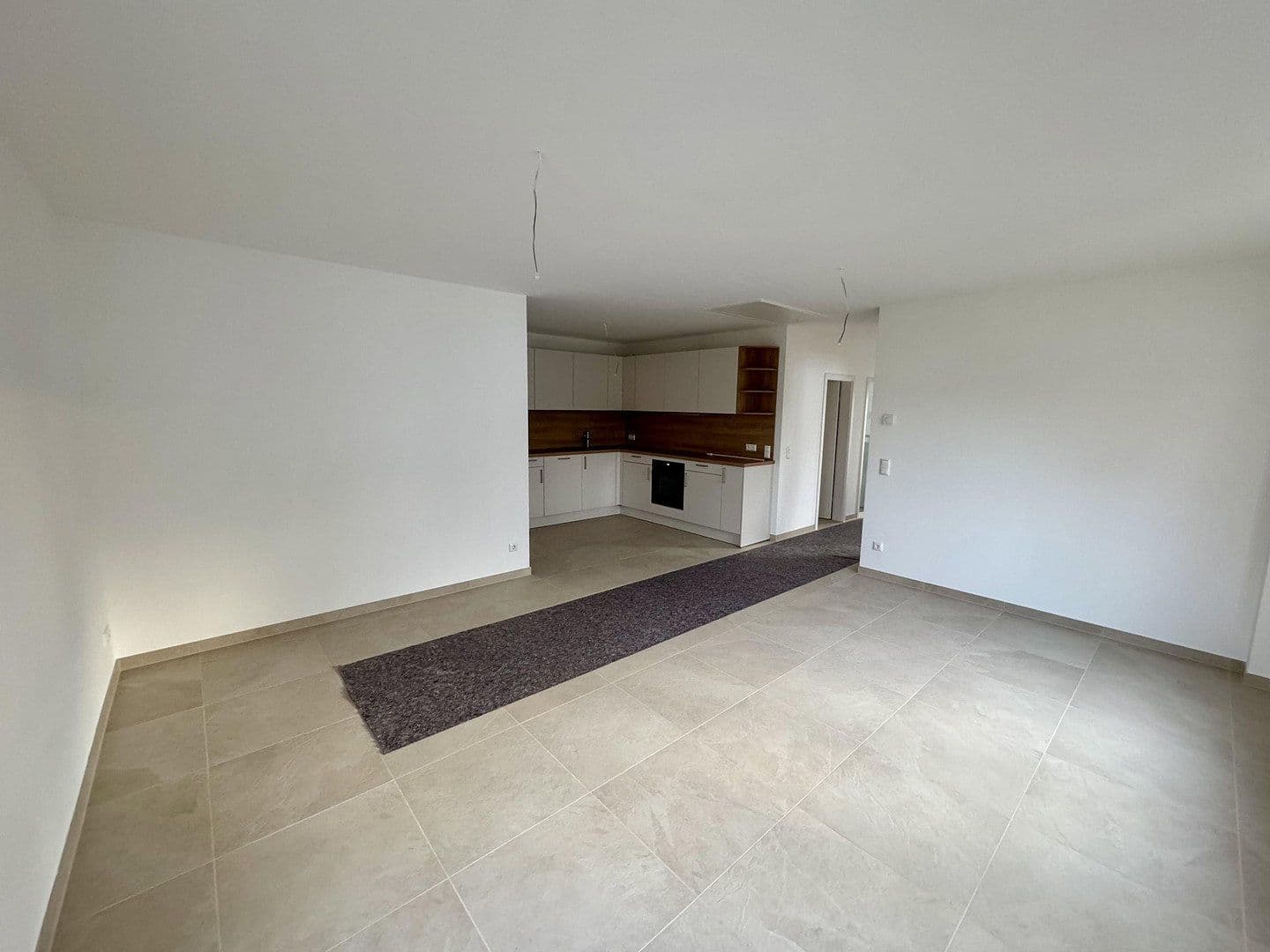Prenájom bytu 3-izbový 79 m², Am Lupinenfeld 33A, Berlin, Berlín Prenájom bytu 3-izbový 79 m², Am Lupinenfeld 33A, Berlin, Berlín