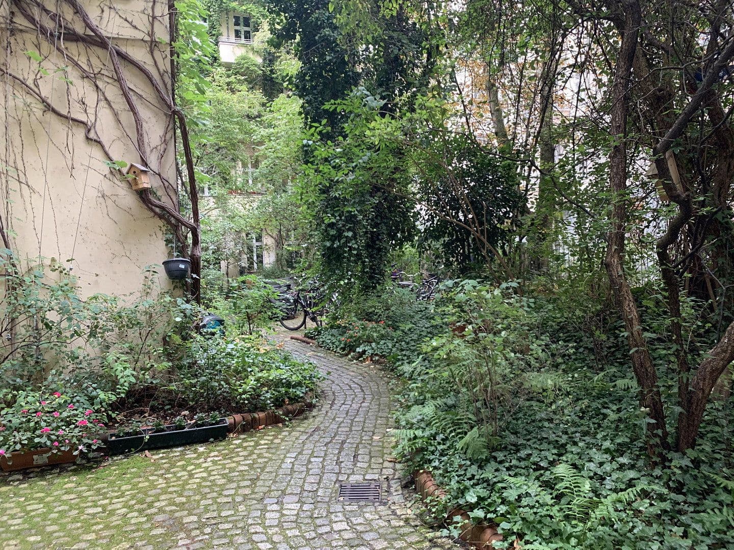 Predaj bytu 2-izbový 56 m², Berlin, Berlín Predaj bytu 2-izbový 56 m², Berlin, Berlín