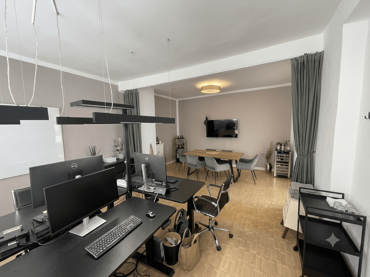 Prenájom kancelárie 152 m², München, Bavorsko Prenájom kancelárie 152 m², München, Bavorsko
