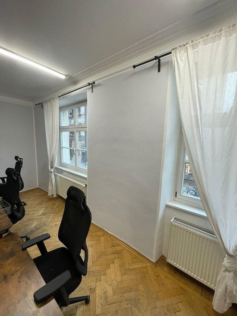 Prenájom kancelárie 152 m², München, Bavorsko Prenájom kancelárie 152 m², München, Bavorsko