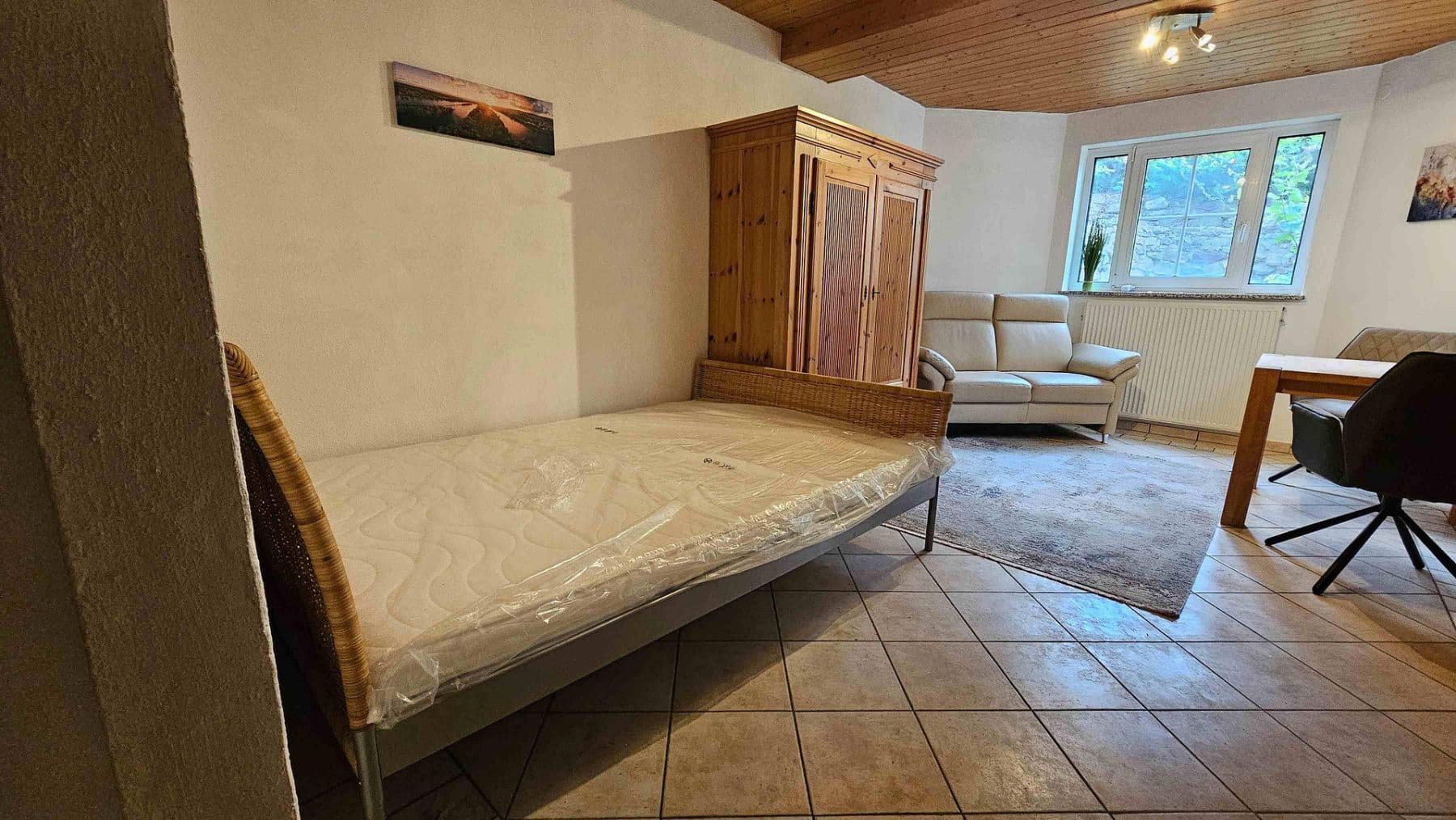 Prenájom bytu 1-izbový 34 m², Oestrich-Winkel, Hesensko Prenájom bytu 1-izbový 34 m², Oestrich-Winkel, Hesensko
