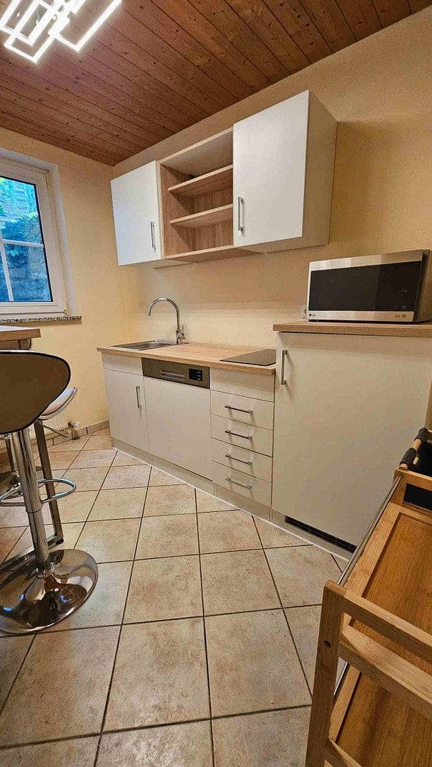 Prenájom bytu 1-izbový 34 m², Oestrich-Winkel, Hesensko Prenájom bytu 1-izbový 34 m², Oestrich-Winkel, Hesensko