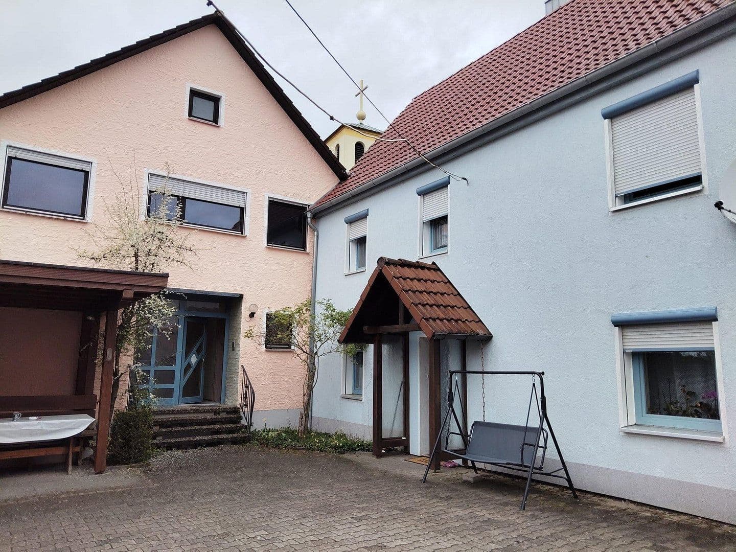 Predaj domu 260 m², pozemok 809 m², Kaulberg 16, Hemhofen, Bavorsko Predaj domu 260 m², pozemok 809 m², Kaulberg 16, Hemhofen, Bavorsko