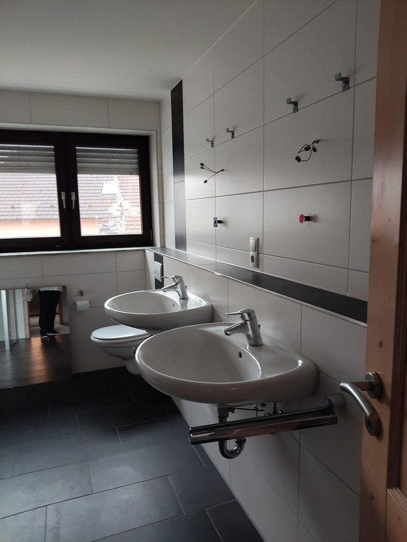 Predaj domu 260 m², pozemok 809 m², Kaulberg 16, Hemhofen, Bavorsko Predaj domu 260 m², pozemok 809 m², Kaulberg 16, Hemhofen, Bavorsko