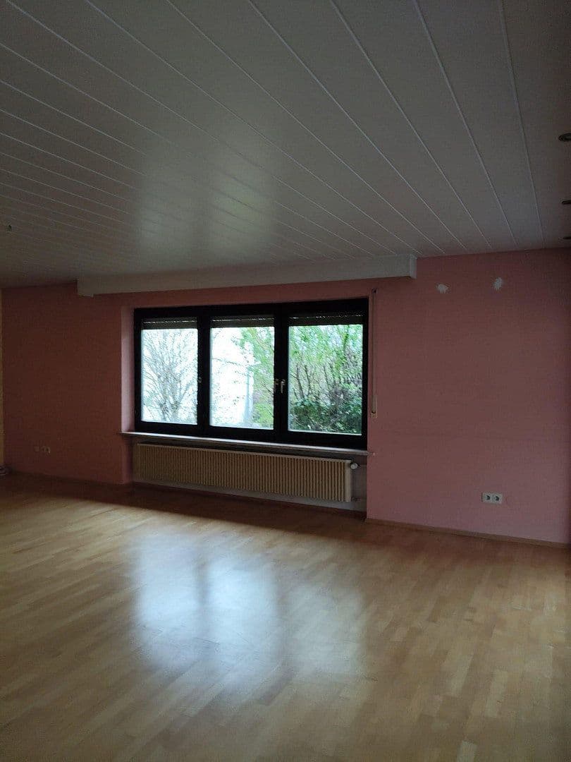 Predaj domu 260 m², pozemok 809 m², Kaulberg 16, Hemhofen, Bavorsko Predaj domu 260 m², pozemok 809 m², Kaulberg 16, Hemhofen, Bavorsko